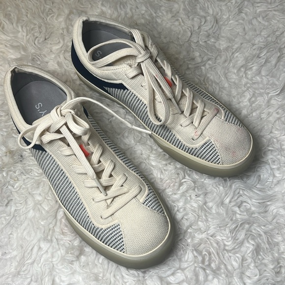 Rothy’s The Lace up washable sneakers size 8 - Picture 1 of 10